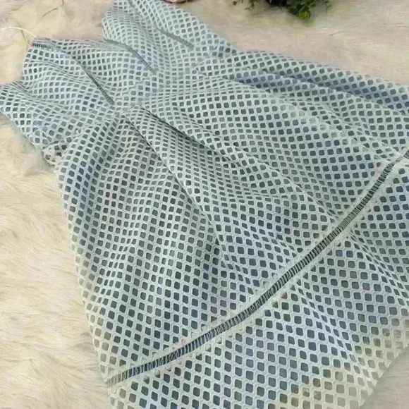 NWOT TOPSHOP Dresse | Lace Overlay Spagetti Strap Flare Hem Size 8 - Picture 7 of 10